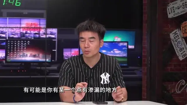 發(fā)動(dòng)機(jī)冷卻液減少報(bào)警燈亮怎么辦？