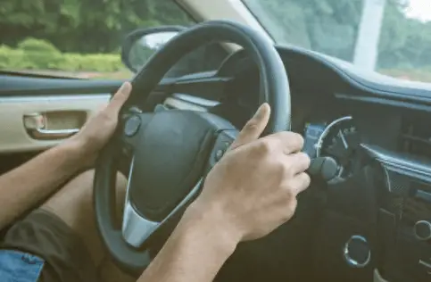 電瓶虧電別急著換新！掌握這些方法，輕松讓電瓶“重?zé)ㄉ鷻C(jī)”